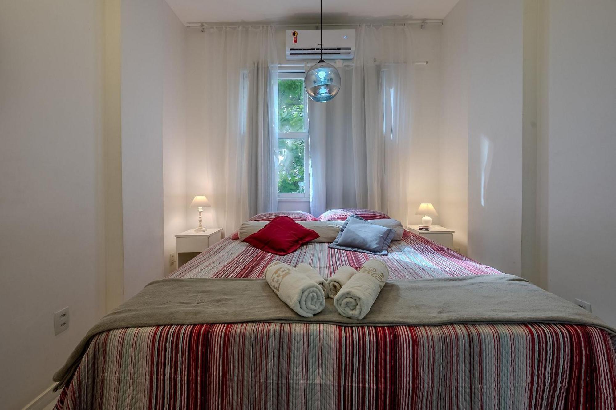 Na Quadra Da De Copacabana Appartement *